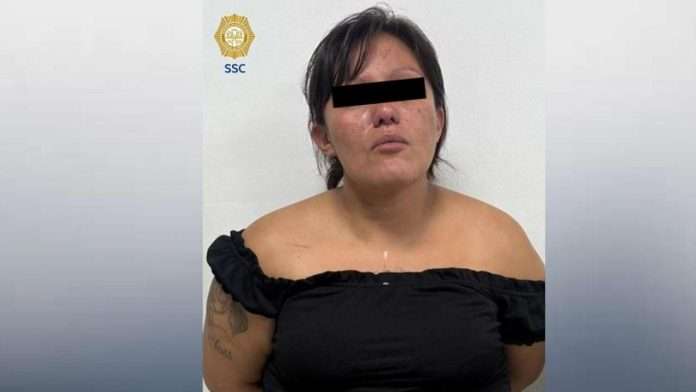 ¡Brutal ataque! Mujer prende fuego al rostro y manos de una joven