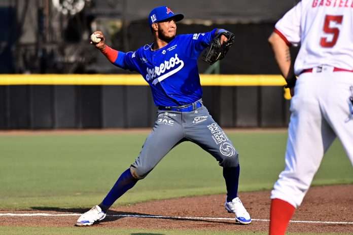 Remontada acerera para ganar la serie