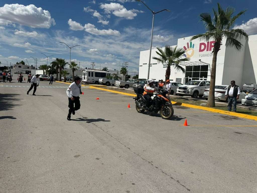 Agentes de Vialidad de Torreón fortalecen habilidades operativas con capacitación de Técnica Urbana