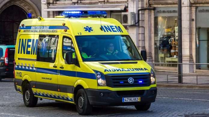 Ambulancia en Oporto