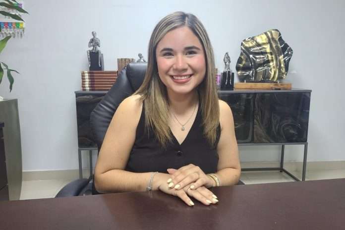 Analissa Castillo, Coordinadora de la Casa de la Cultura
