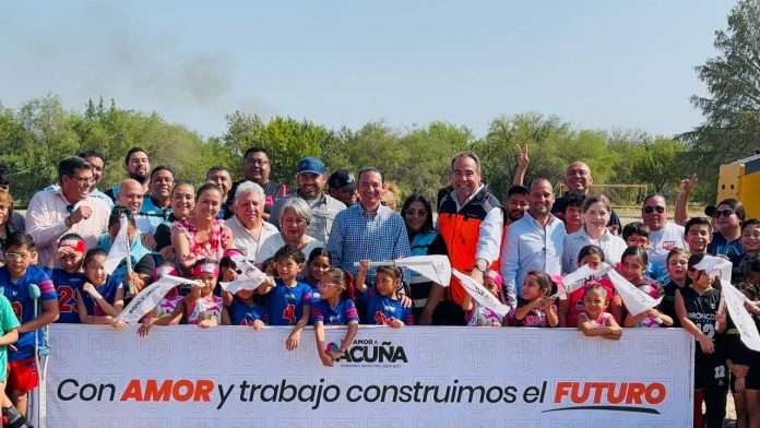 Arranca Emilio de Hoyos primera etapa de la ciudad deportiva