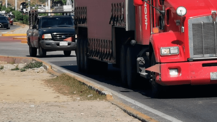 Camión repartidor de refrescos