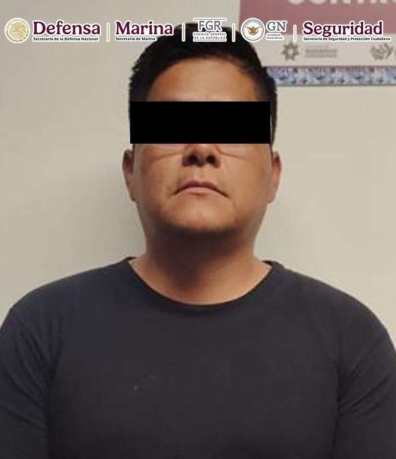 Detienen en Puebla a cuatro ex servidores públicos vinculados con el crimen organizado