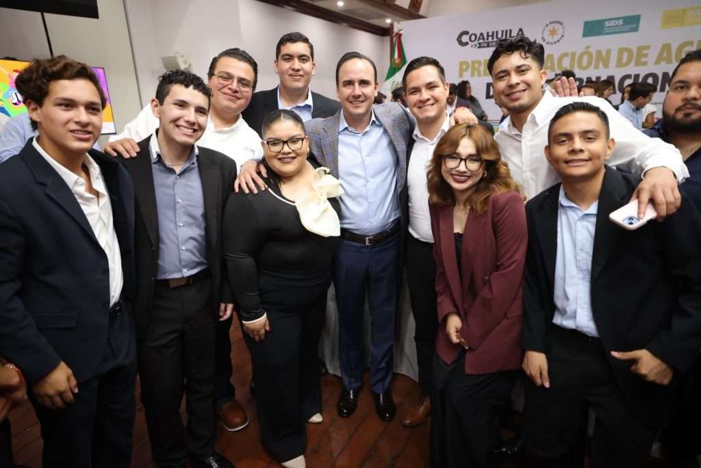 Impulsamos el diálogo directo y la participación activa de la juventud coahuilense: Manolo Jiménez