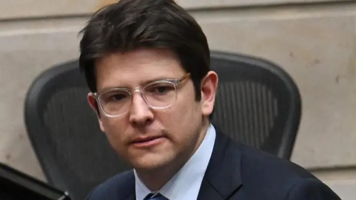 Miguel Uribe