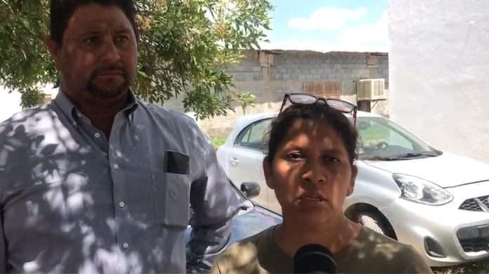 Nuvia Selene Rico y su esposo Mario, denunciaron despojo