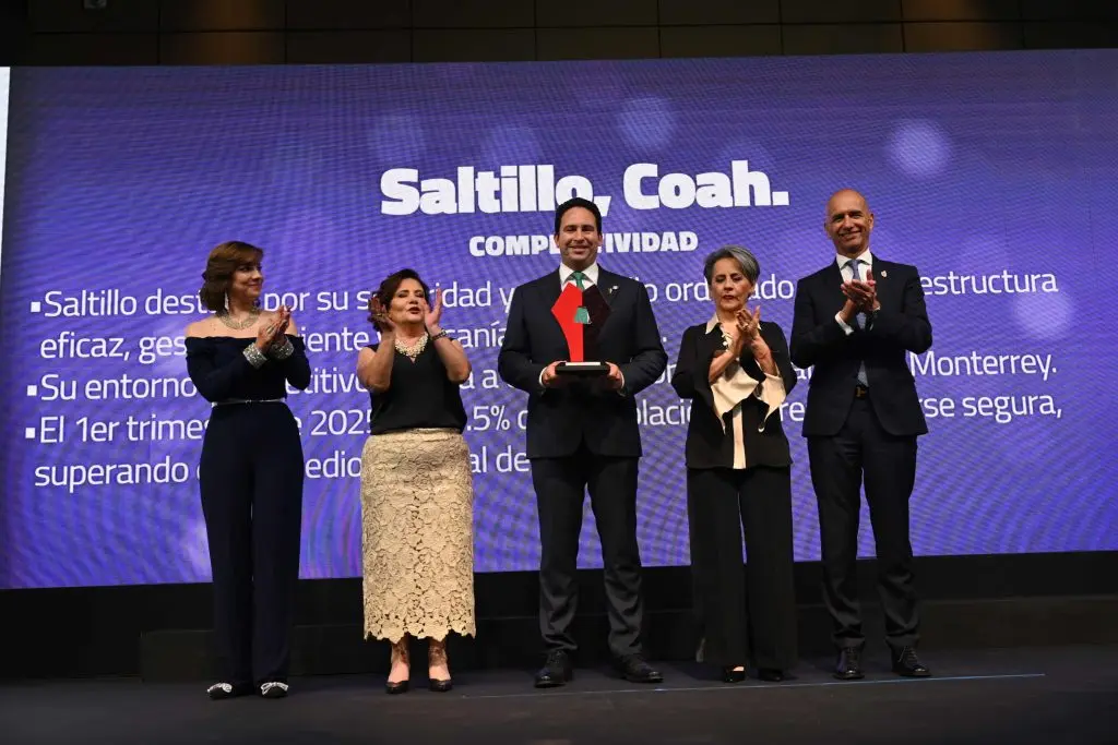 Premian a Saltillo por ser líder en competitividad