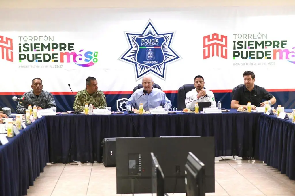 Román Cepeda pide reforzar la revisión a personal de seguridad en antros