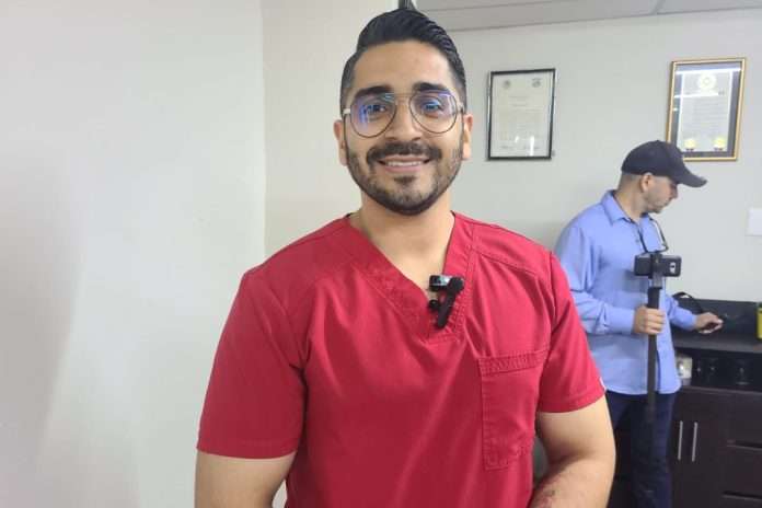 Sergio Morales, Odontólogo del Centro de Salud Mundo Nuevo