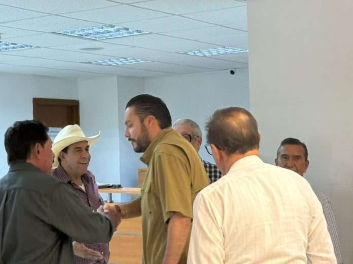 CANACO Monclova presenta comisionados ante el alcalde para fortalecer trabajo conjunto