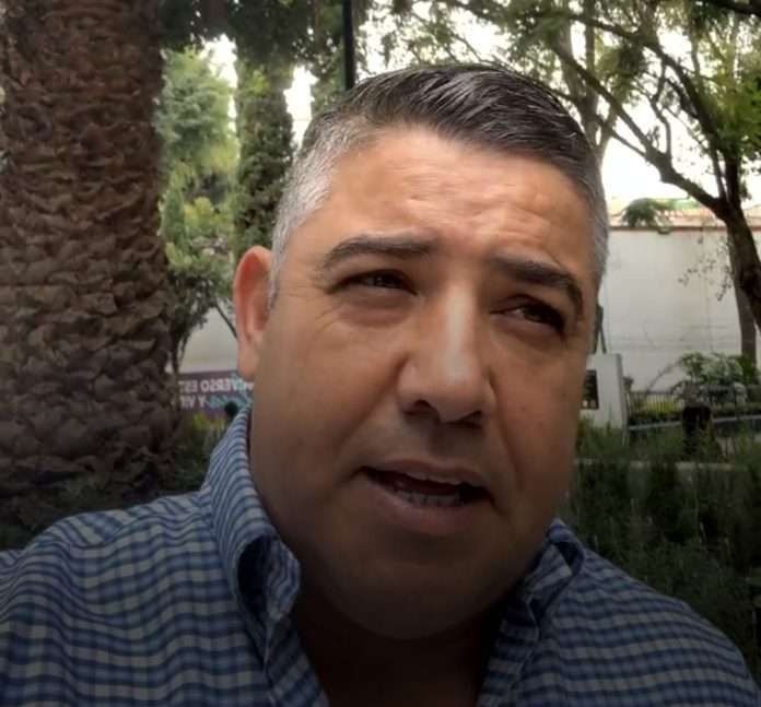 Visita Chano Díaz CDMX en busca de recursos y programas para Sabinas