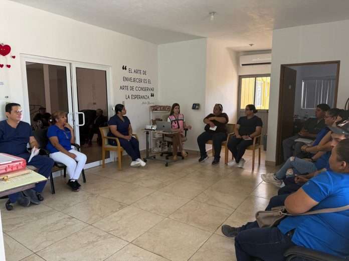 Ofrece DIF Acuña platicas a través del programa ‘’cuidando al cuidador’’
