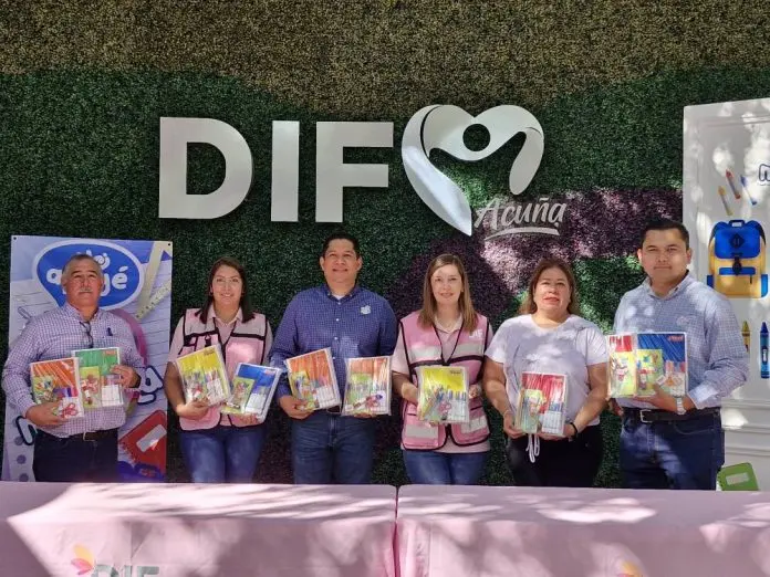 Arranca DIF Acuña recepción de donación de paquetes escolares