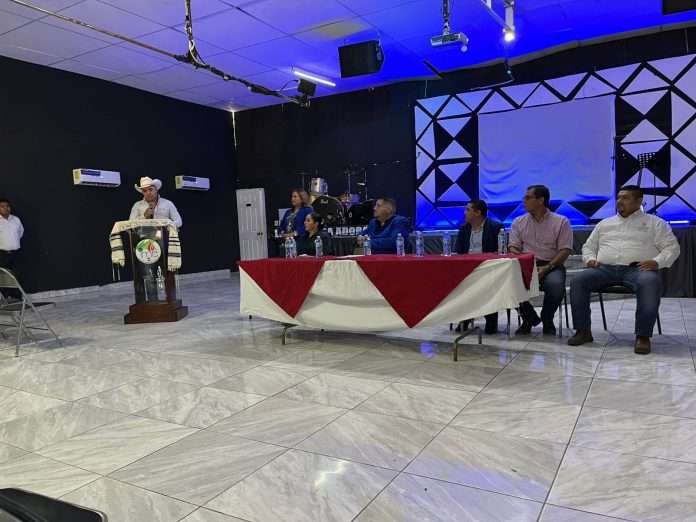 Iglesia “Emmanuel” logra reconocimiento oficial tras 13 años de servicio espiritual