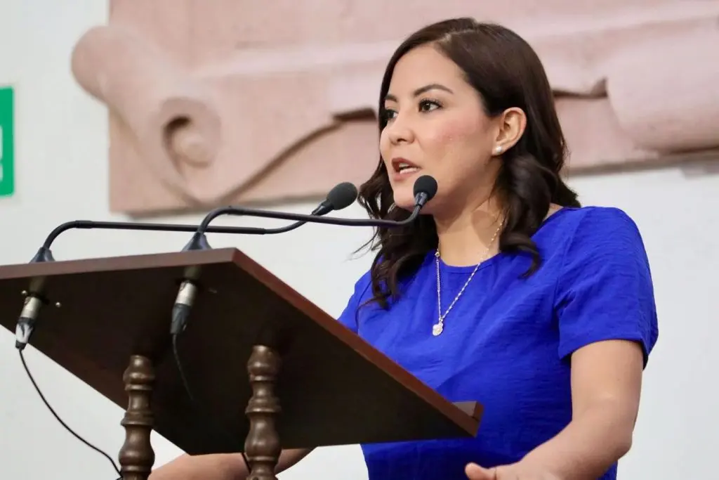 Edith Hernández Sillas
