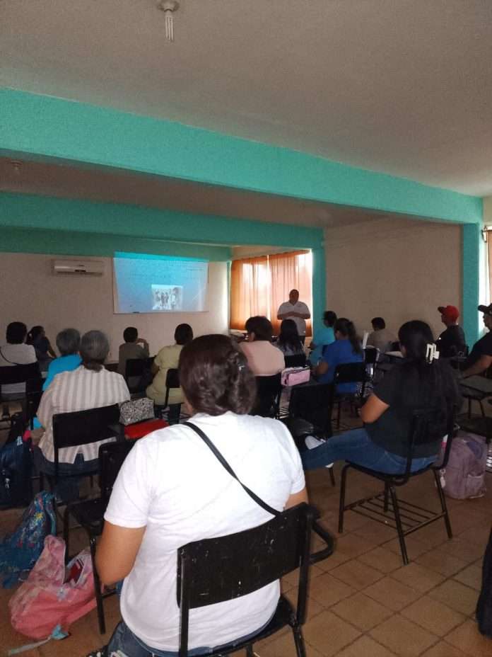 El DIF Múzquiz impartió pláticas sobre adicciones y prevención del maltrato infantil en escuelas de Barroterán