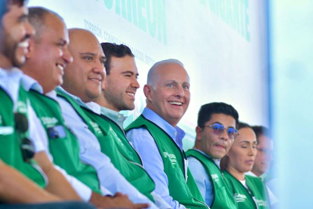 Arranca programa de obras sociales con trabajos de pavimentación y recarpeteo en Torreón