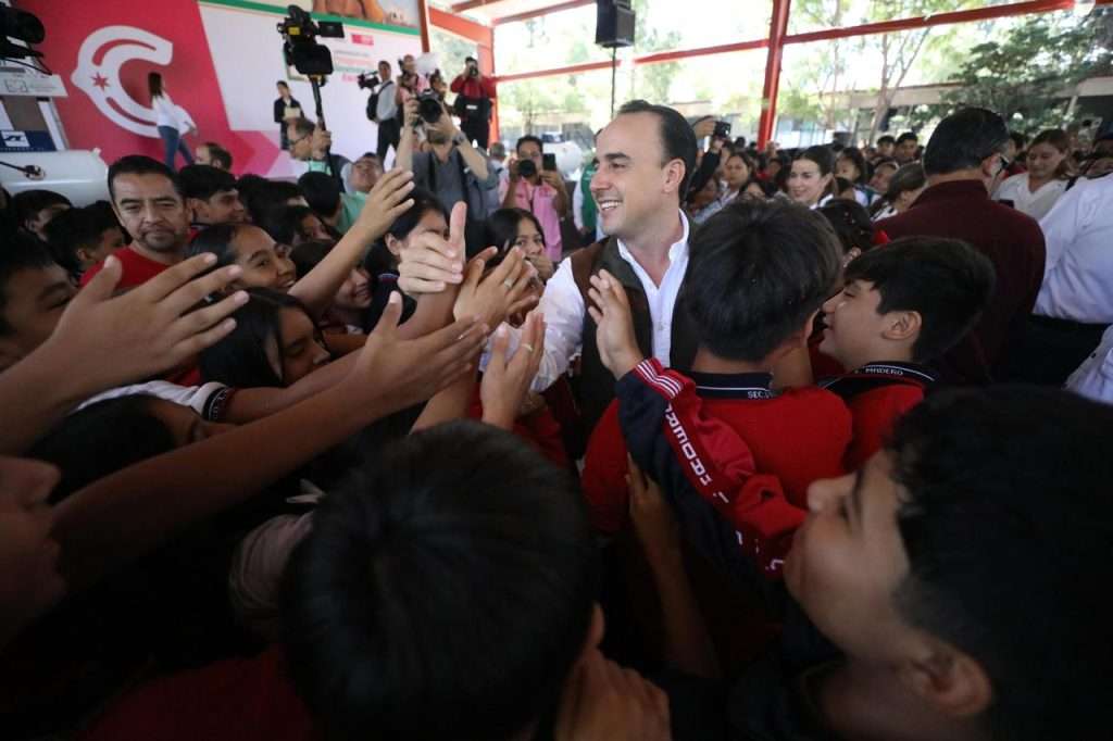 Arrancan Programas de Alimentación Escolar en más de mil escuelas en Coahuila