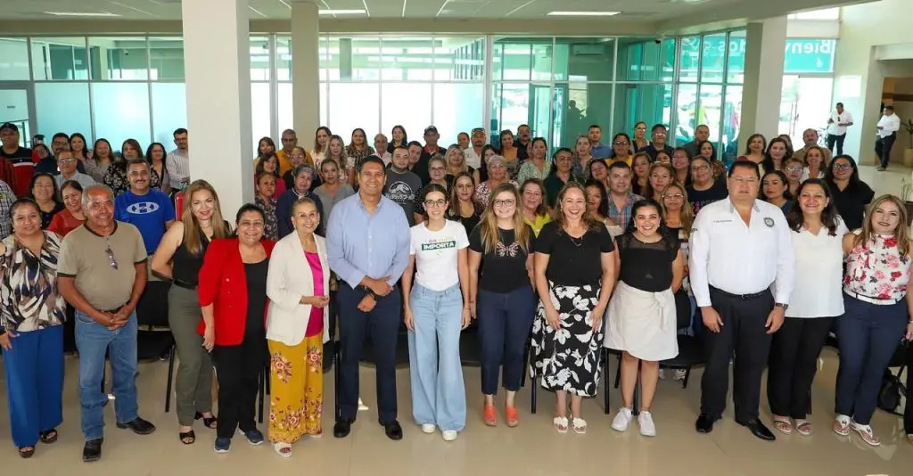 En marcha estrategia 'Level Up' para fortalecimiento del idioma inglés en las escuelas