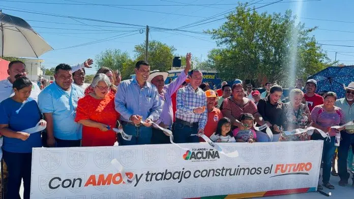 Avanza Emilio de Hoyos pavimentación en Fundadores