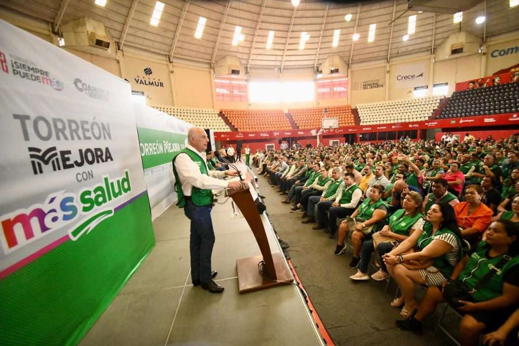 Román Cepeda arranca programa “Torreón Mejora Con Más Salud”