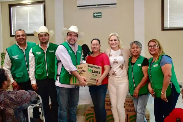 El Gobierno de Múzquiz inició en Minas de Barroterán la entrega del programa alimentario “El Despensón”