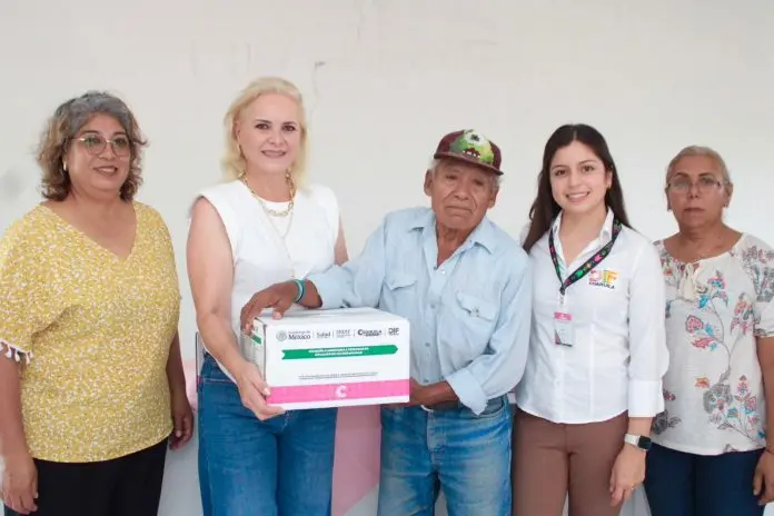 El Gobierno Municipal y el DIF entregaron más de 150 despensas saludables a adultos mayores en Múzquiz