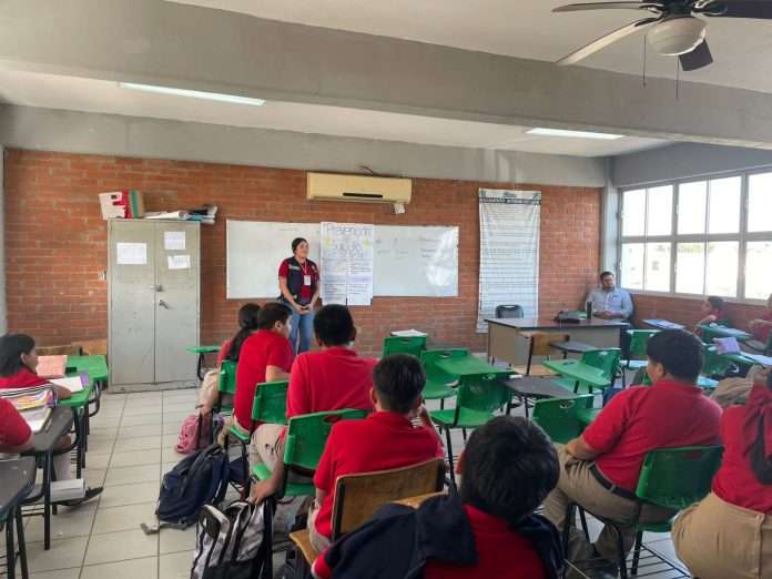 Lleva Centro de Integración Juvenil platicas de prevención a las escuelas