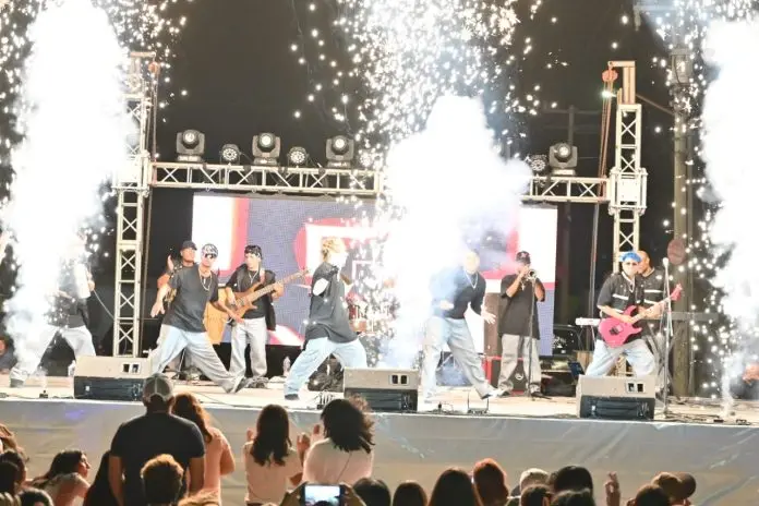 Inicia con éxito brigada cultural ‘’de fiesta contigo’’ en Acuña