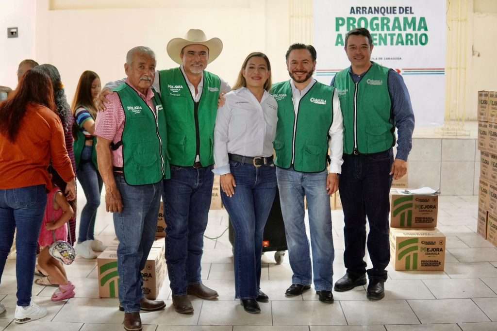 Familias de Sacramento reciben apoyo alimentario con el programa “Despensón” de Mejora Coahuila