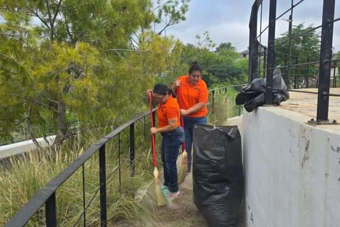 Inician direcciones municipales con la limpieza de parques