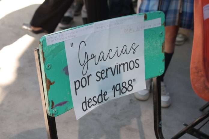 Después de 37 años, la Escuela Miguel Hidalgo de Múzquiz recibe nuevo mobiliario escolar en beneficio de 340 alumnos