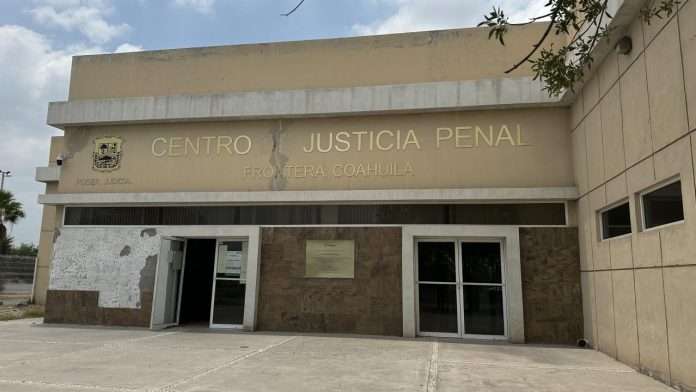 Vendía autos de sus clientes