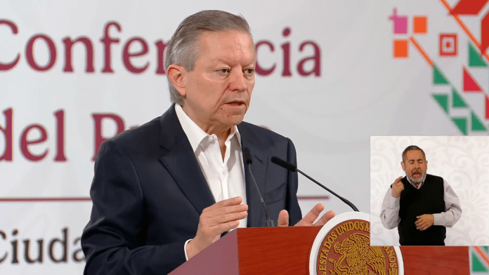 Arturo Saldívar