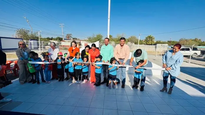 Refuerza Emilio de Hoyos seguridad en planteles educativos