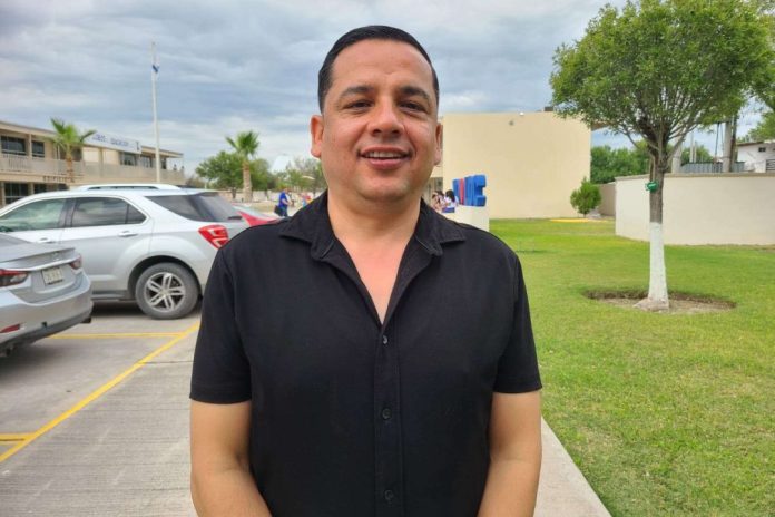 Edgar Hernandez, Director del Bachillerato LDCM de la UA de C