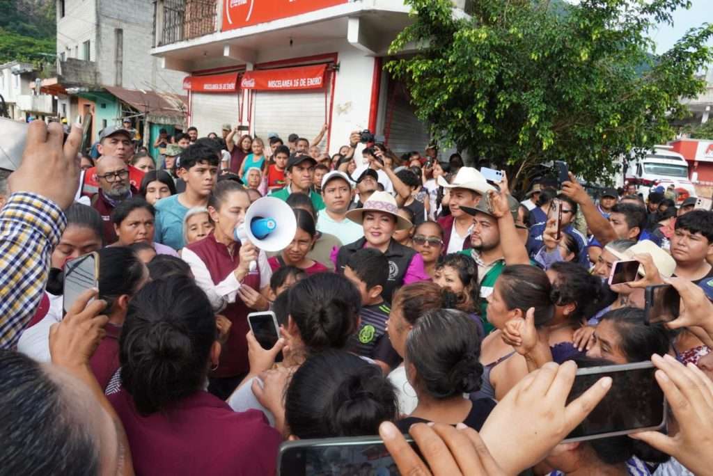 En Hidalgo, Claudia Sheinbaum encabeza supervisión de apoyos a comunidades afectadas por lluvias