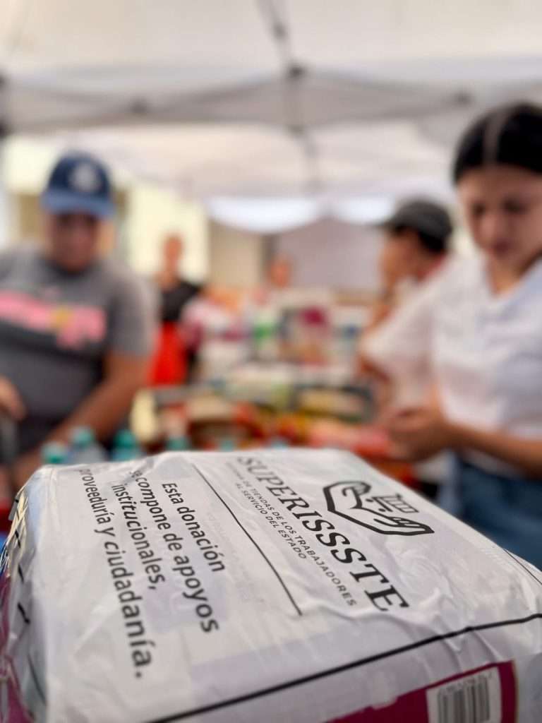 Entrega SuperISSSTE casi 58 mil víveres a familias afectadas por las lluvias en Veracruz, Puebla, Hidalgo y Querétaro