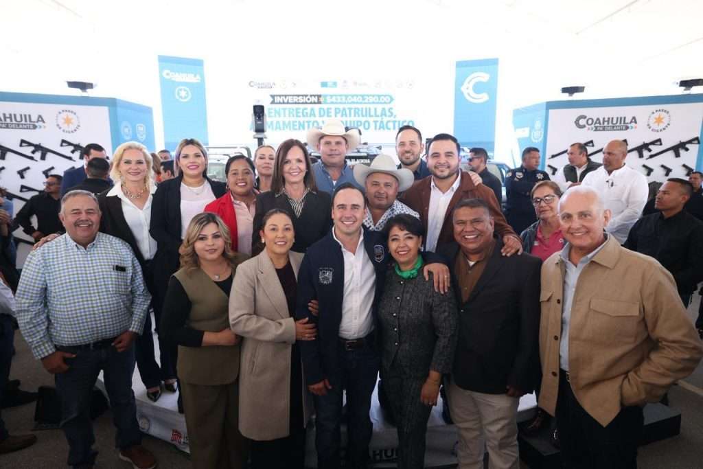Entregamos 160 patrullas, cientos de armas y equipo táctico: Manolo Jiménez