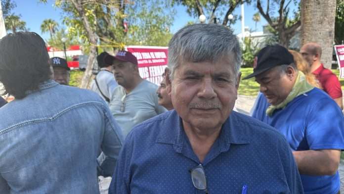 Julián Torres Ávalos.