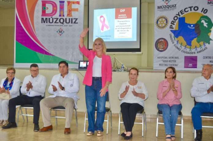 Laura Jiménez Gutiérrez preside conferencia contra el cáncer de mama