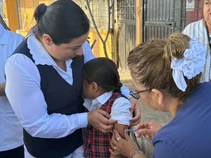 Arranca campaña nacional de vacunación en Monclova