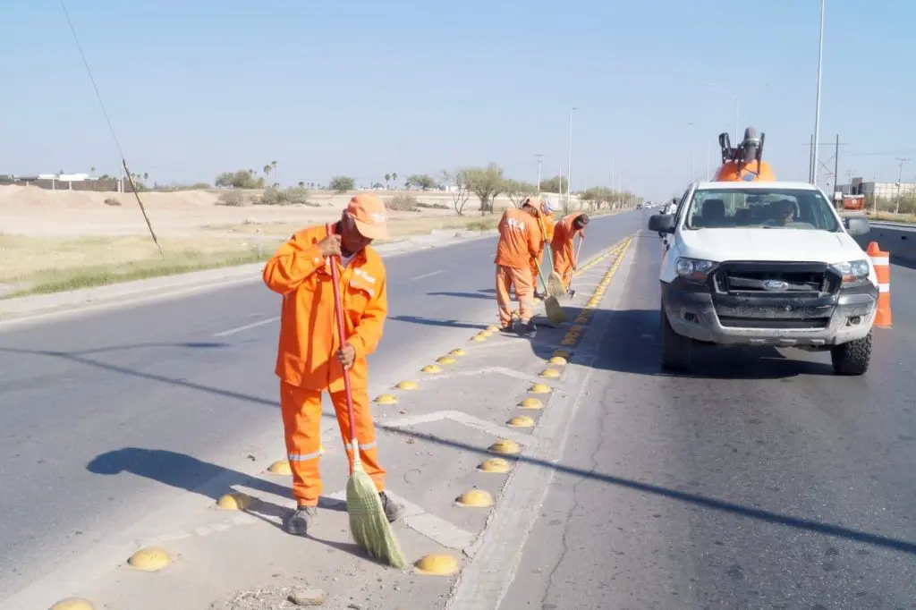 Mejoran la imagen urbana en carretera a Mieleras y bulevares aledaños