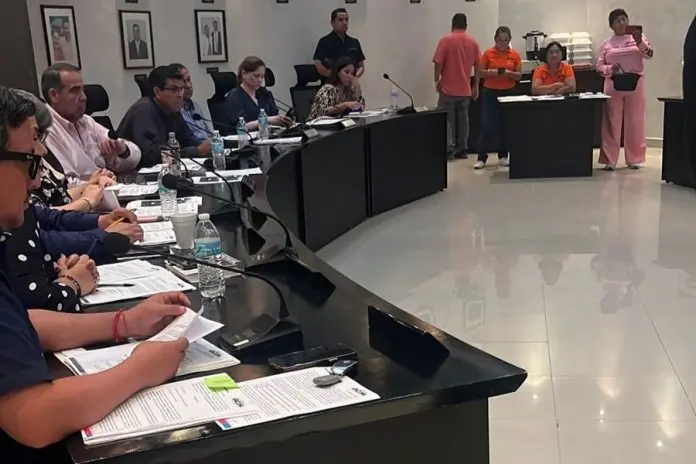Realiza cabildo de Acuña primera sesión ordinaria de octubre