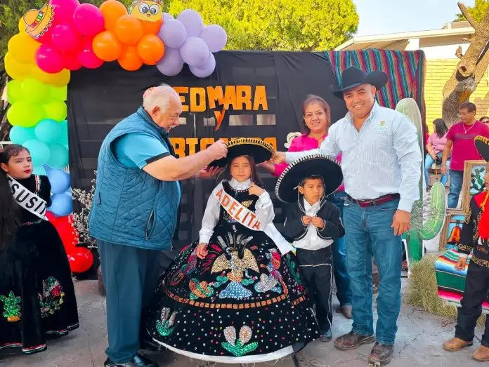 Chano Díaz impulsa la formación cívica en las escuelas de Sabinas