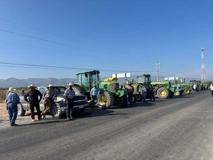 Campesinos de la Región Centro protestan contra la nueva Ley General de Aguas