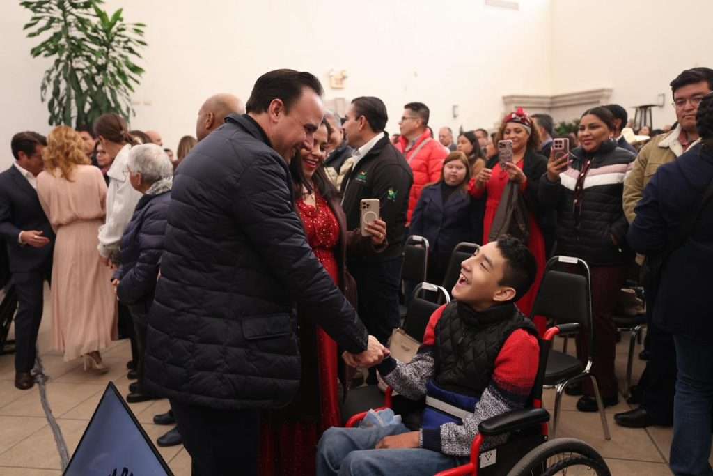 En equipo trabajamos por la inclusión y las personas con discapacidad: Manolo Jiménez