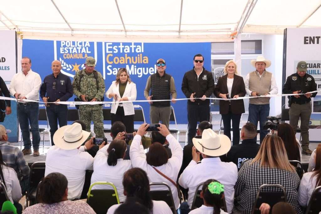 Entrega Gobernador 3 cuarteles más para blindar Coahuila