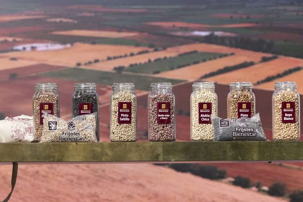 Gobierno de México presenta Frijoles Bienestar e invita a la Feria del Frijol y la Agrobiodiversidad